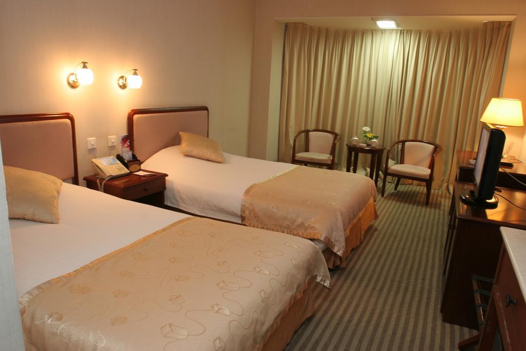 Jingbin Hotel Pequim Exterior foto