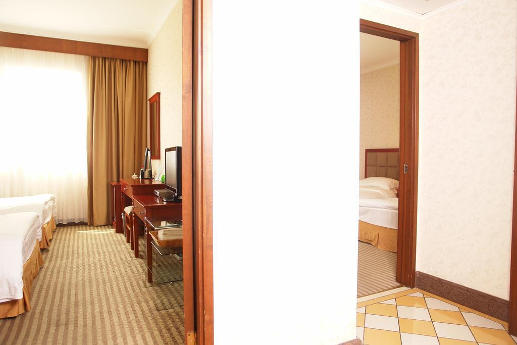 Jingbin Hotel Pequim Exterior foto
